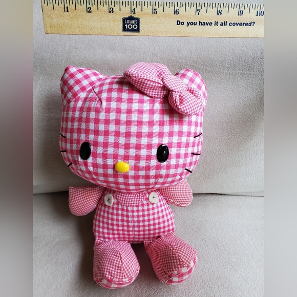 Hello Kitty - Picture 2 of 10